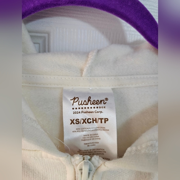 Authentic Pusheen Hoodie - Picture 5 of 5